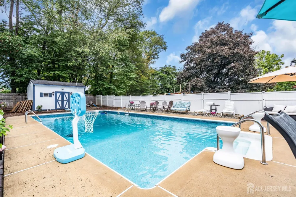 1 Macintosh Court East Brunswick, NJ 08816