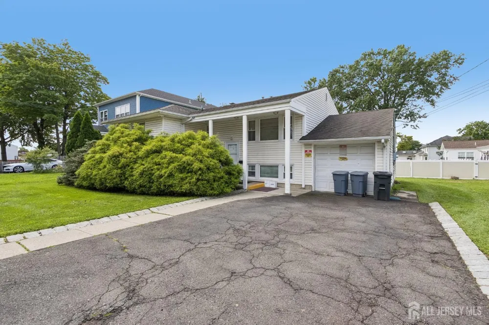 1005 Green Street Iselin, NJ 08830