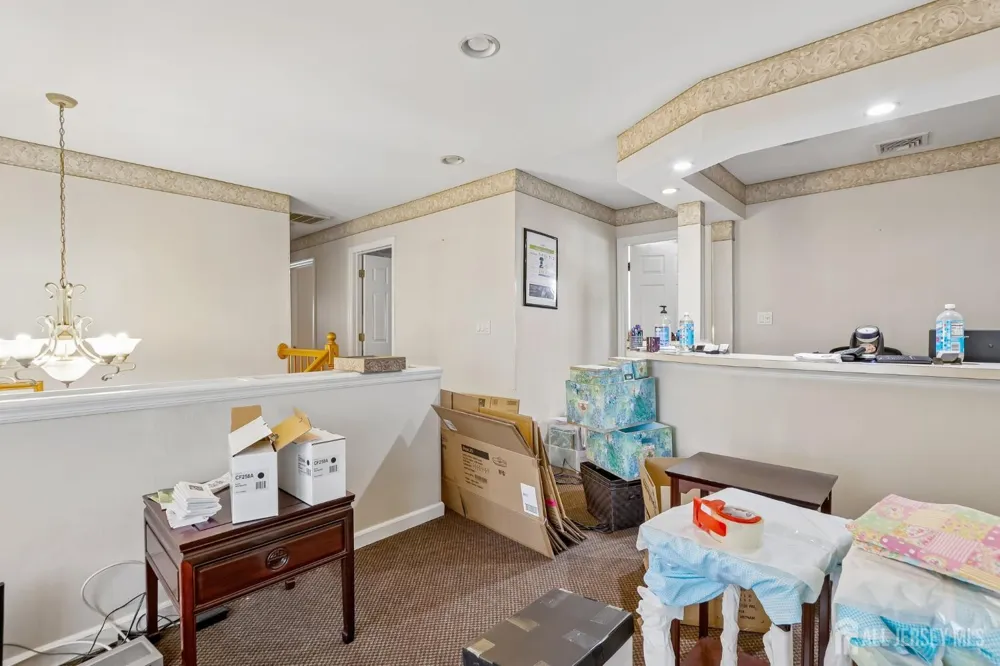 1005 Green Street Iselin, NJ 08830