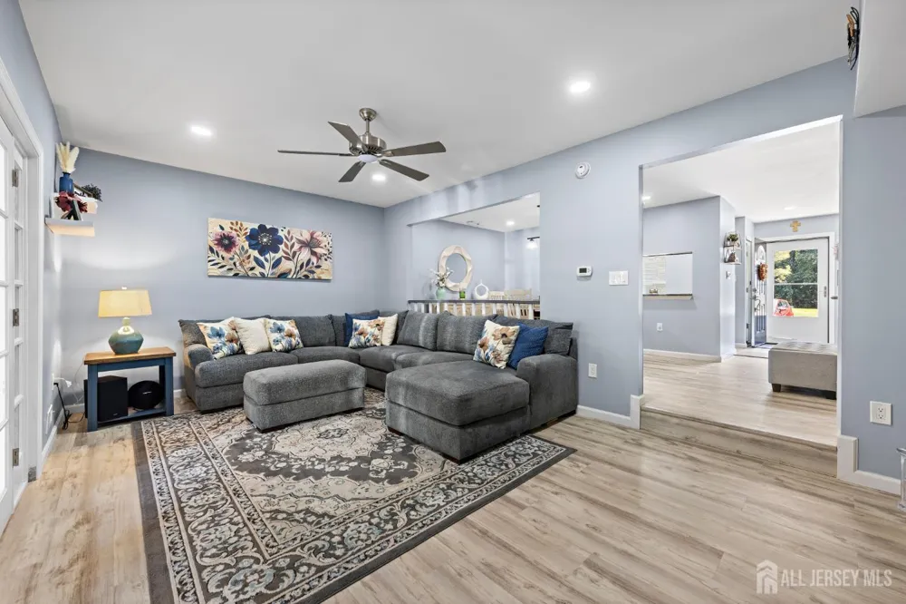 344 Constitution Circle North Brunswick, NJ 08902