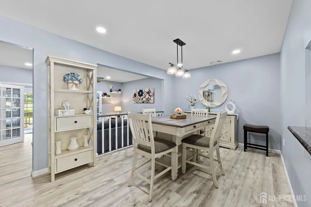 344 Constitution Circle North Brunswick, NJ 08902
