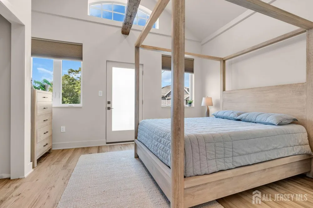532 Lorillard Avenue Union Beach, NJ 07735