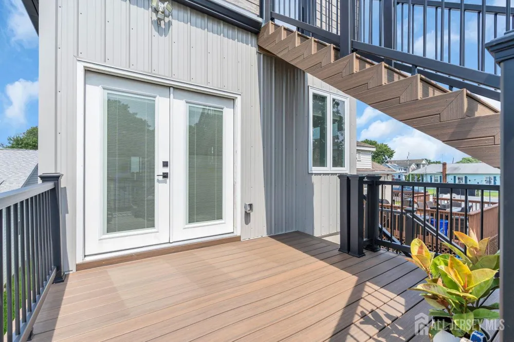 532 Lorillard Avenue Union Beach, NJ 07735