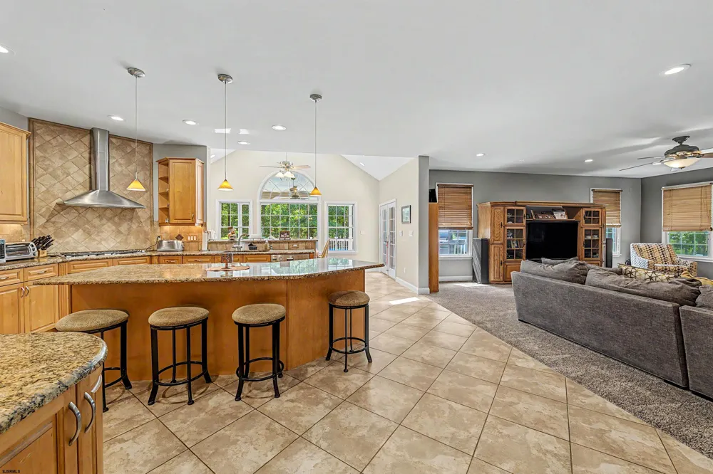 6232 Cypress Mays Landing, NJ 08330