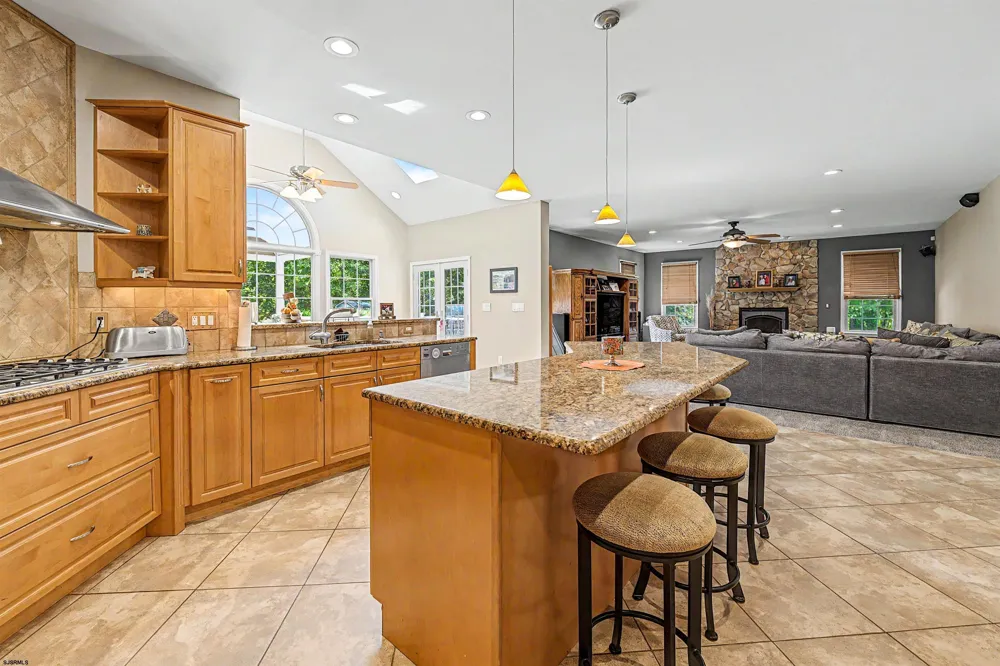6232 Cypress Mays Landing, NJ 08330