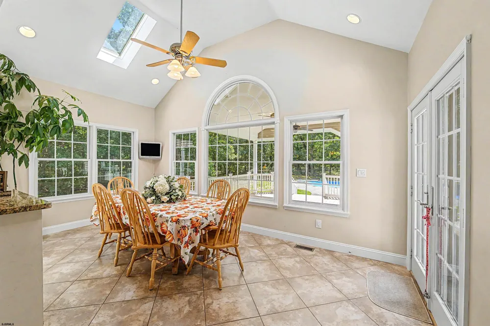 6232 Cypress Mays Landing, NJ 08330