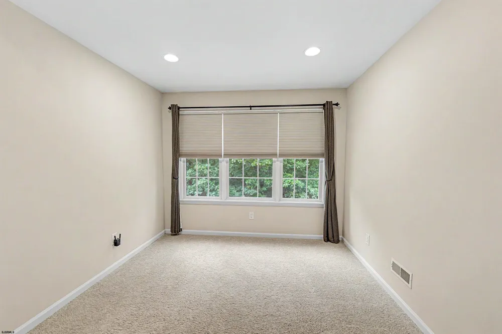 6232 Cypress Mays Landing, NJ 08330