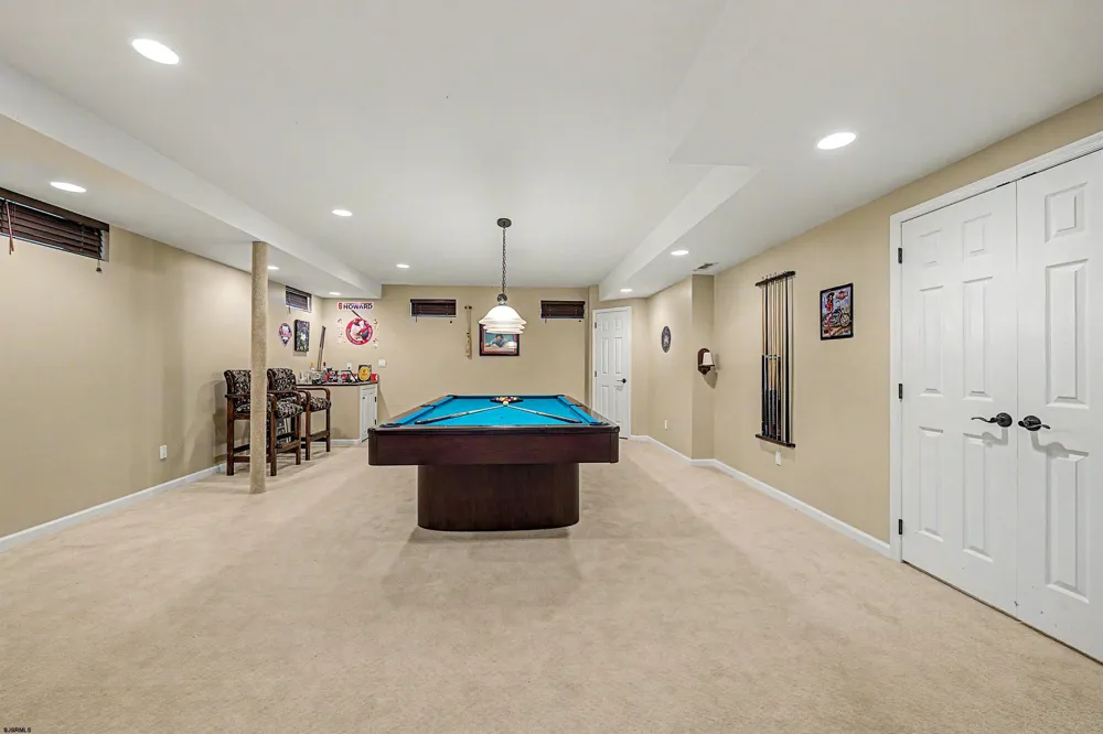 6232 Cypress Mays Landing, NJ 08330