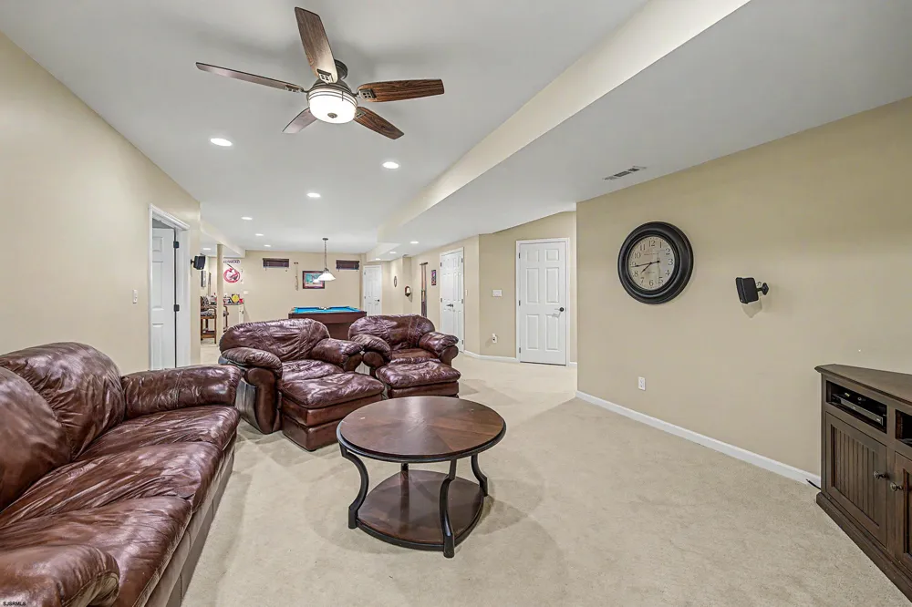 6232 Cypress Mays Landing, NJ 08330