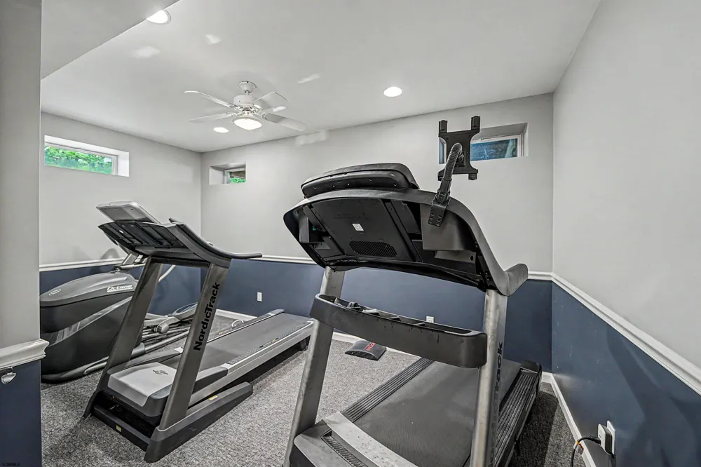 6232 Cypress Mays Landing, NJ 08330