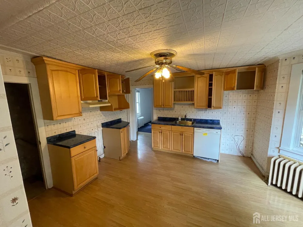 11 William Street South River, NJ 08882