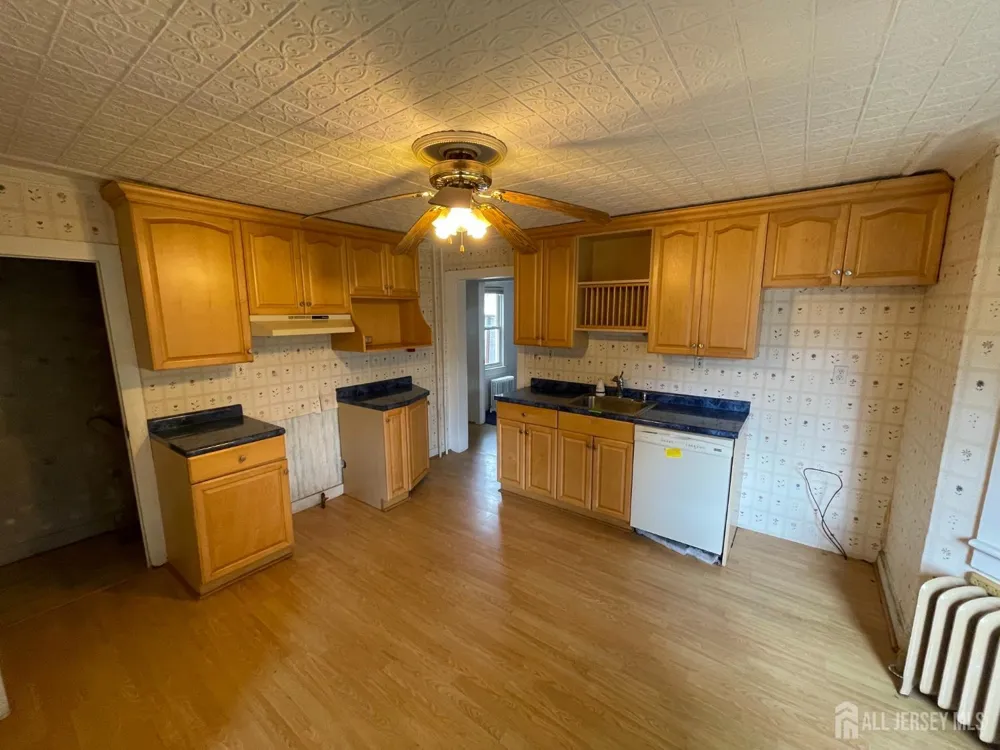 11 William Street South River, NJ 08882