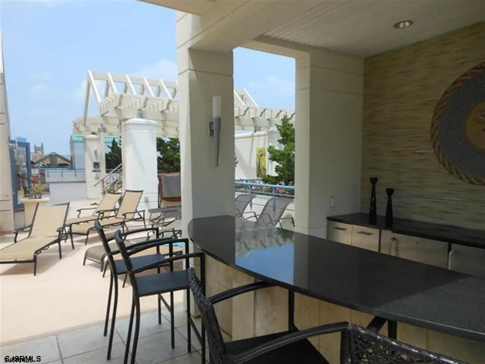 526 Pacific Ave Atlantic City, NJ 08401