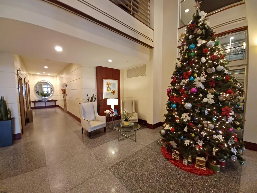 526 Pacific Ave Atlantic City, NJ 08401
