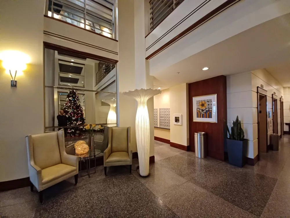 526 Pacific Ave Atlantic City, NJ 08401