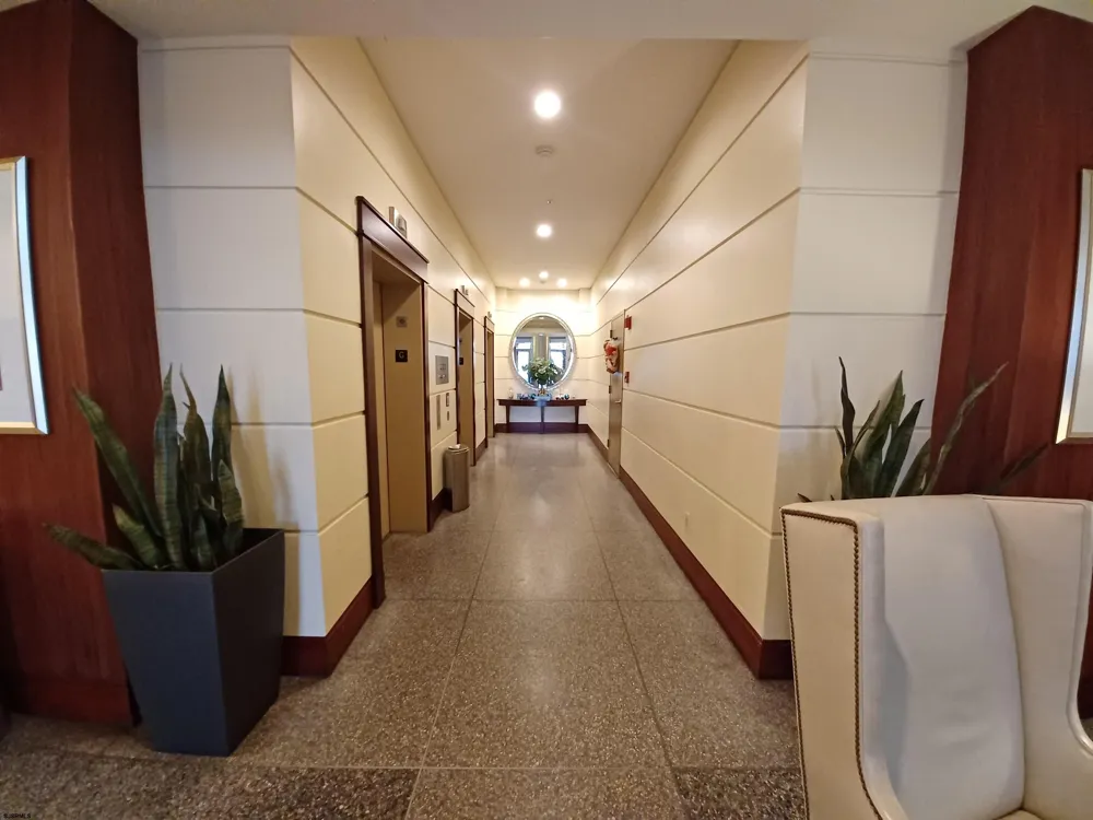 526 Pacific Ave Atlantic City, NJ 08401