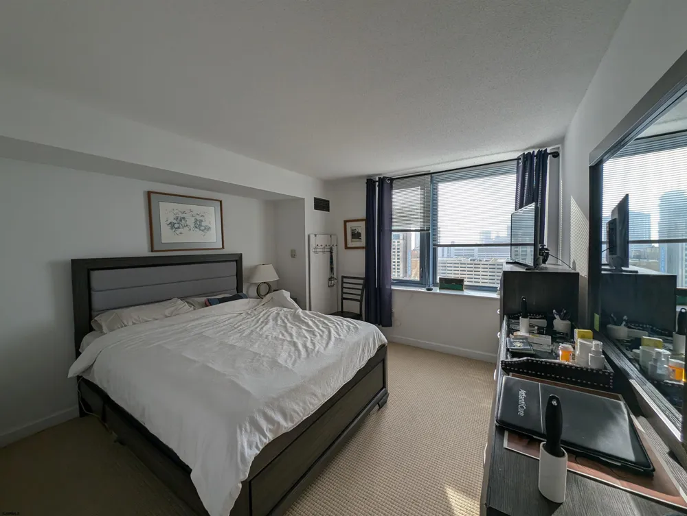526 Pacific Ave Atlantic City, NJ 08401