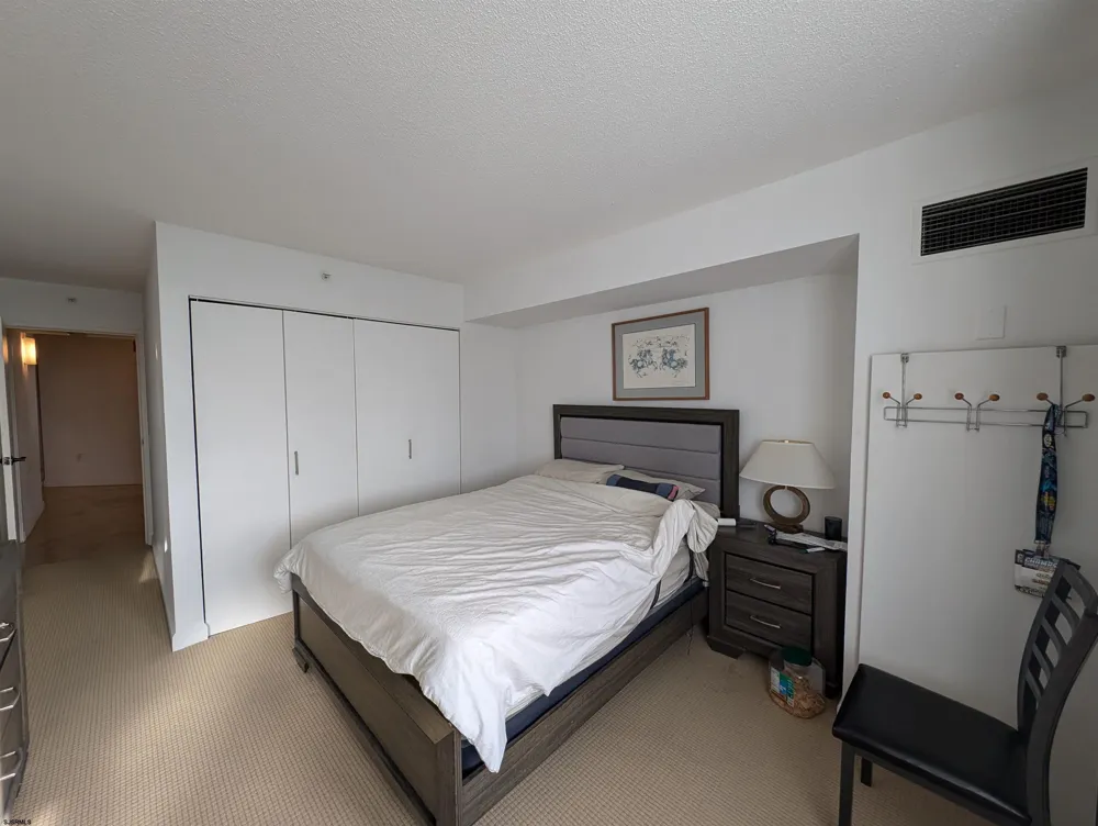 526 Pacific Ave Atlantic City, NJ 08401