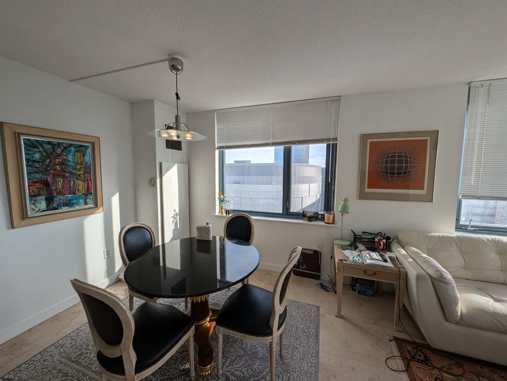 526 Pacific Ave Atlantic City, NJ 08401