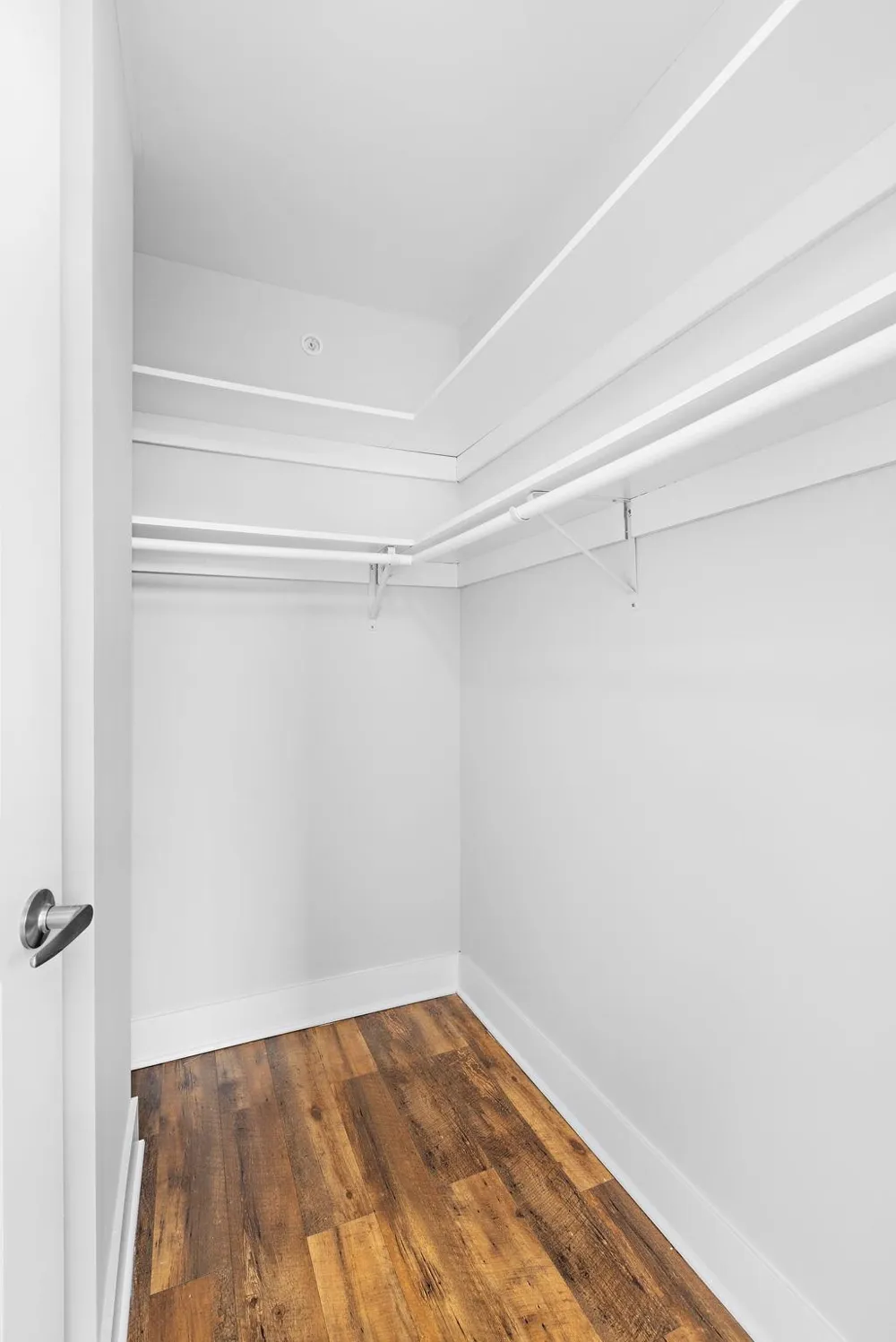 6200 HUDSON AVE West New York, NJ 07093
