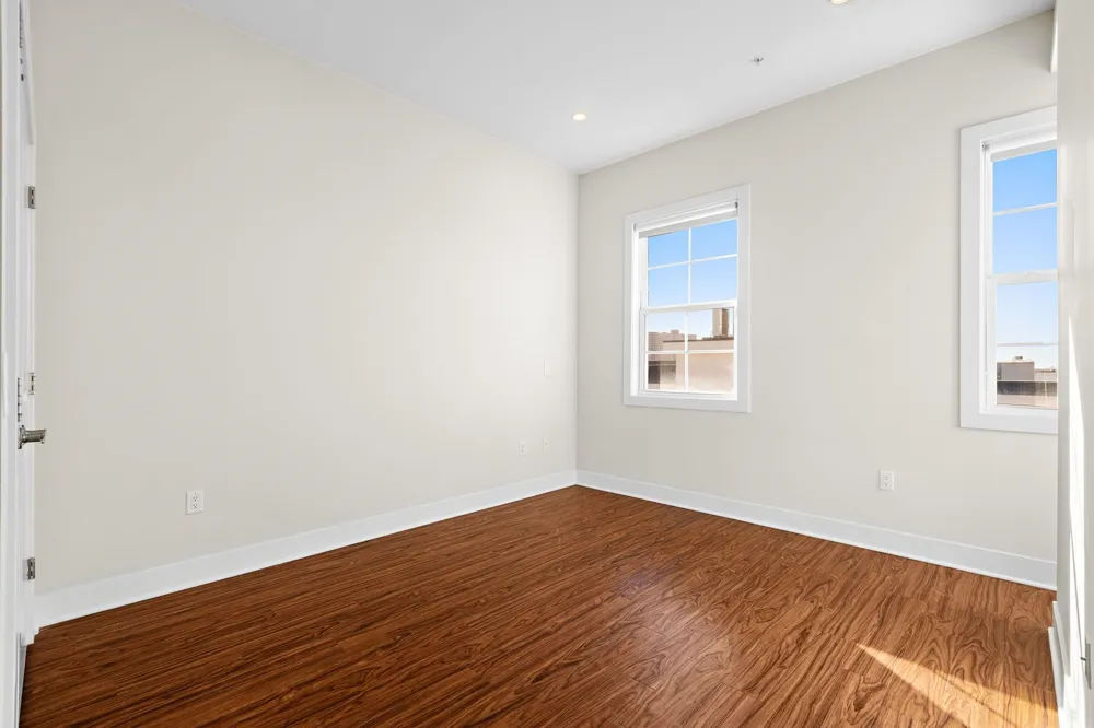 6200 HUDSON AVE West New York, NJ 07093
