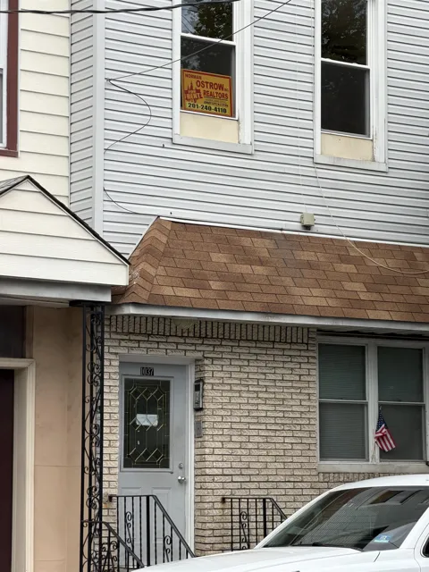 1037 WEST SIDE AVE