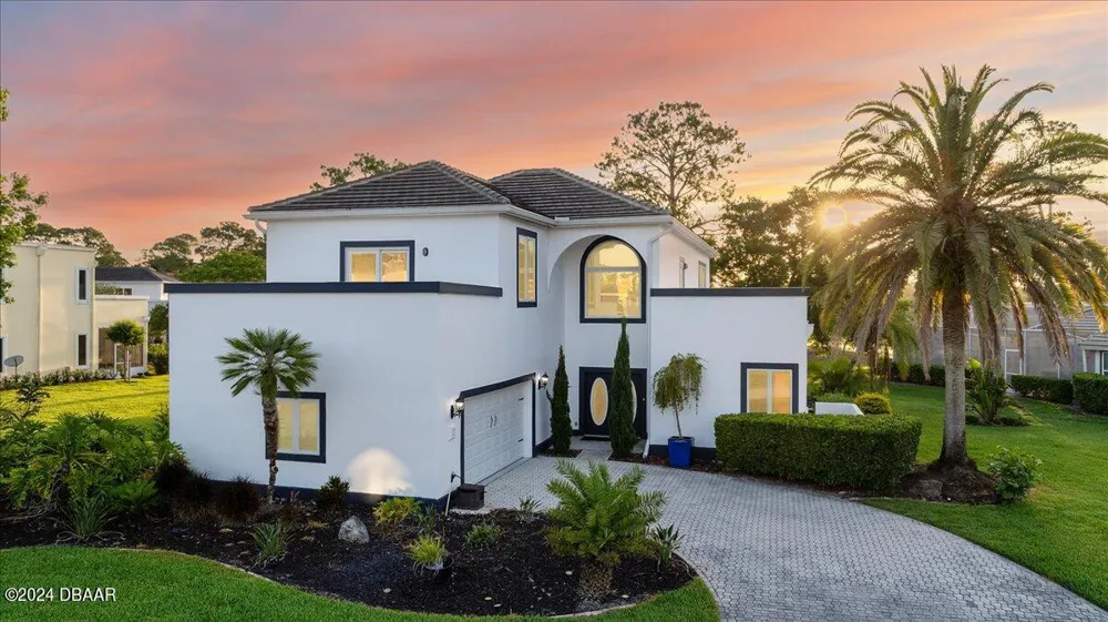 13 Bay Pointe Drive Ormond Beach, FL 32174