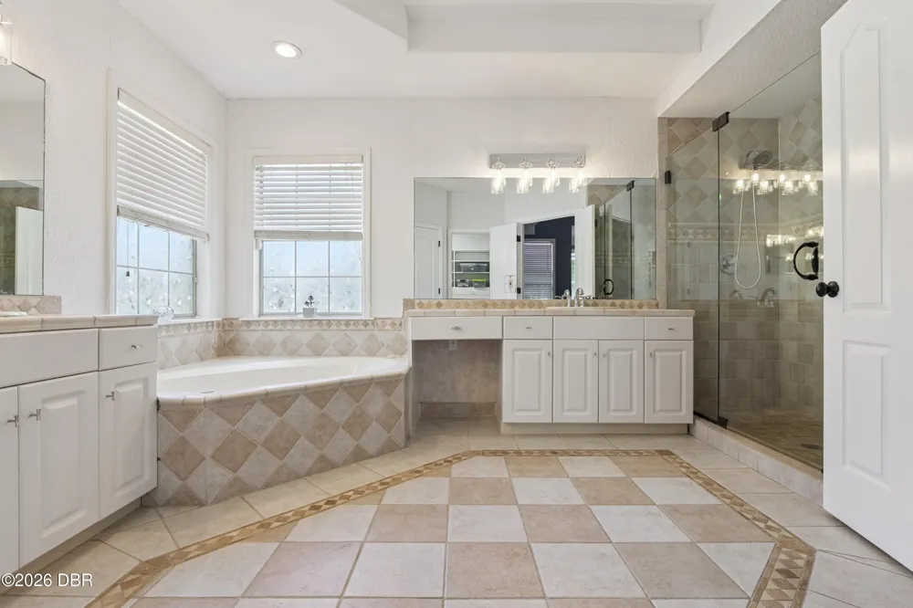 11 Foxhunter Ormond Beach, FL 32174