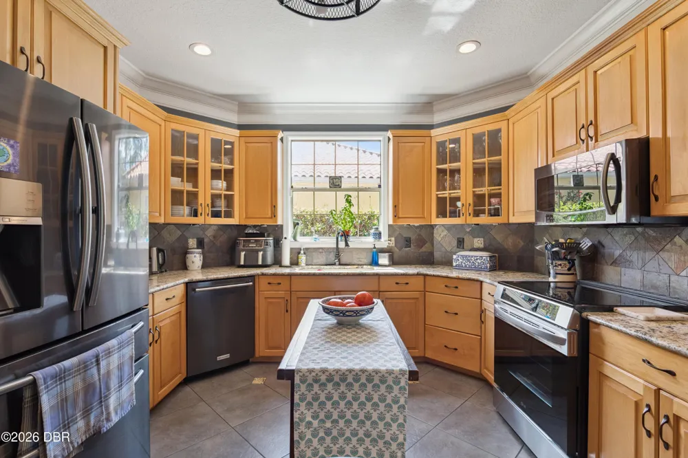 11 Foxhunter Ormond Beach, FL 32174