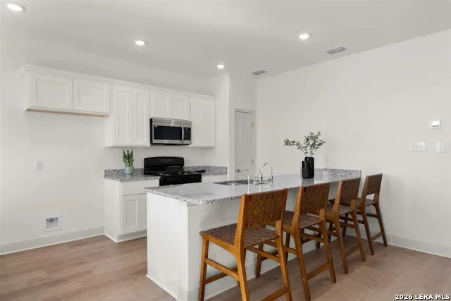 5714 QUARTZ TER San Antonio, TX 78222