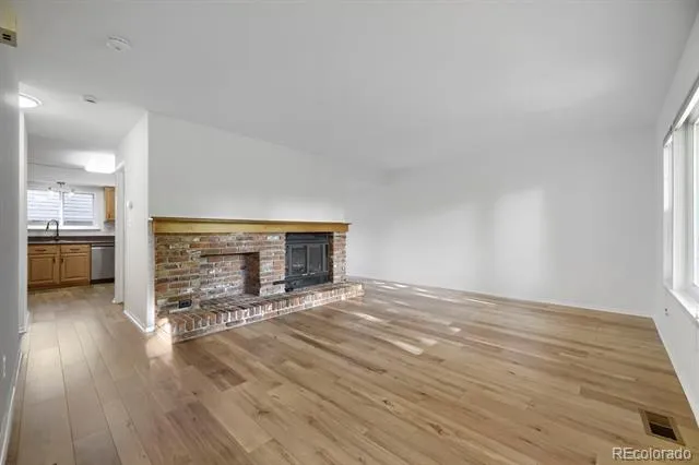 9943 W Progress Place Littleton, CO 80123