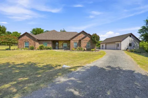 1000 Ridgeway Court