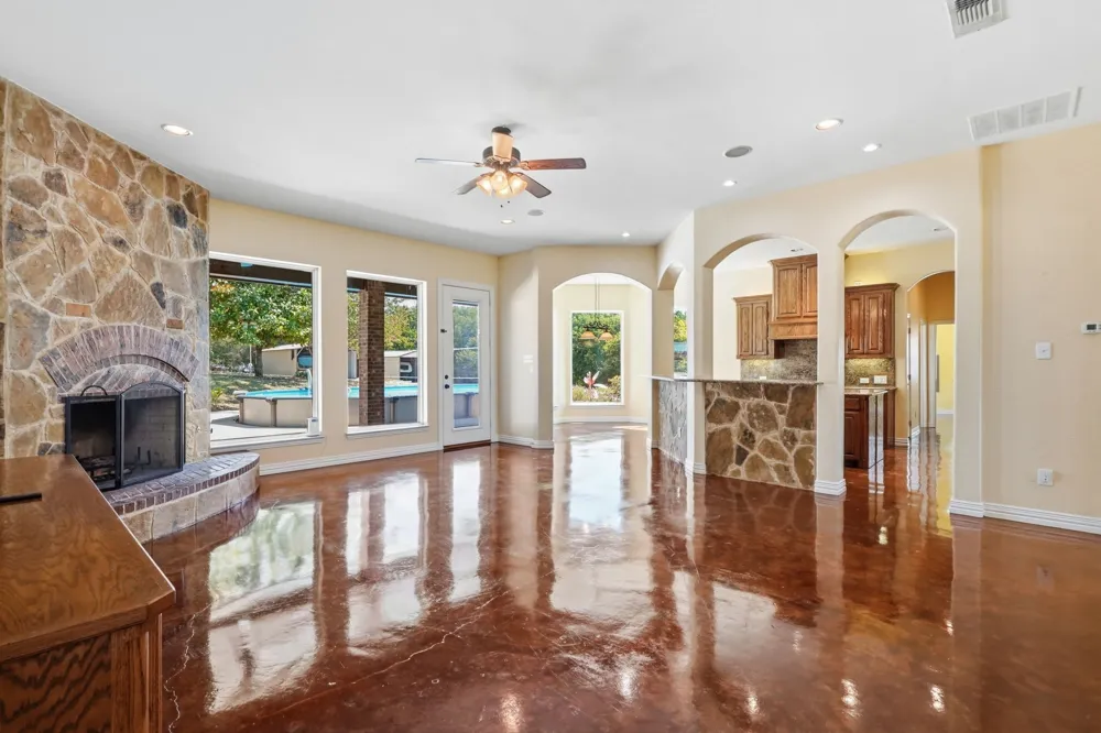 1000 Ridgeway Court Lowry Crossing, TX 75069