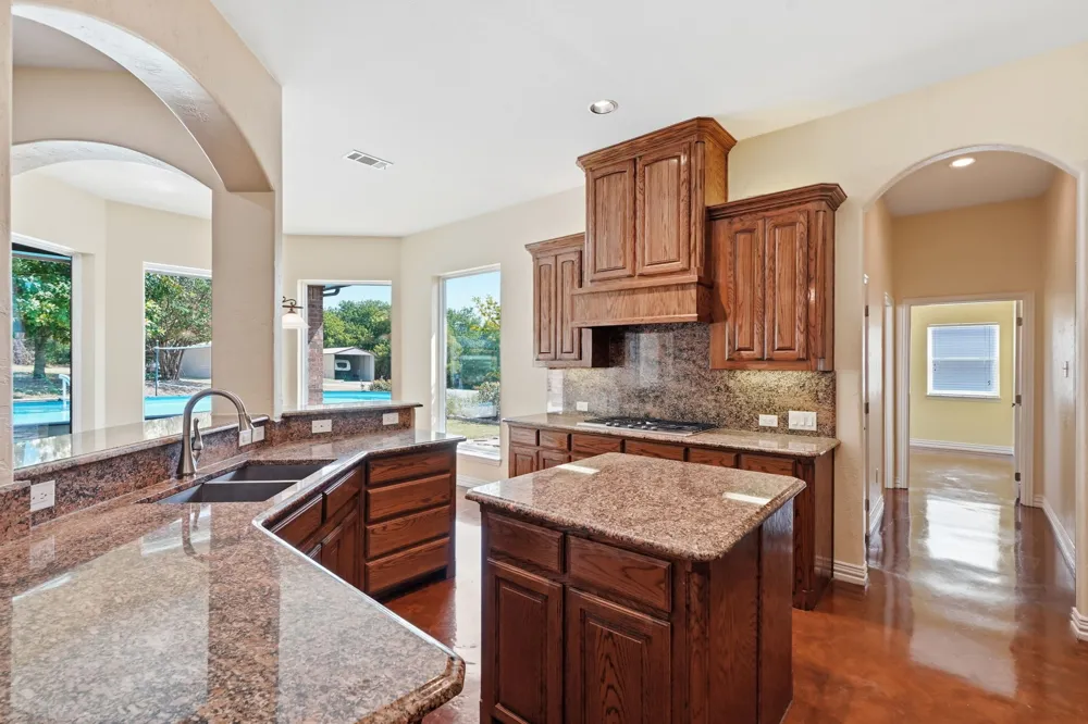 1000 Ridgeway Court Lowry Crossing, TX 75069