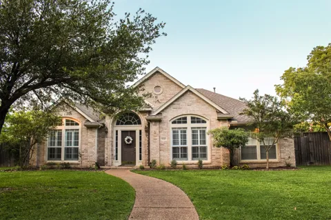 7247 Brennans Drive