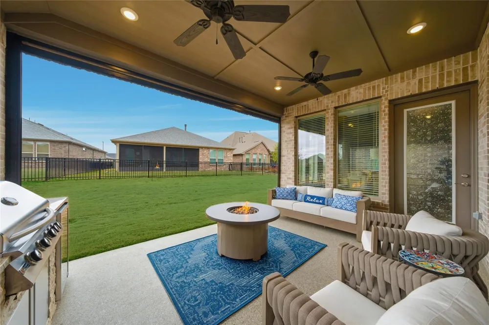 10131 Lehman Drive Willis, TX 77318