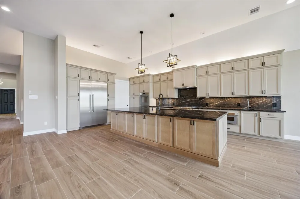 620 Appia Drive Kemah, TX 77565