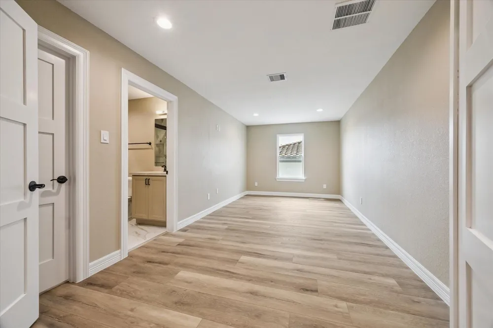 620 Appia Drive Kemah, TX 77565