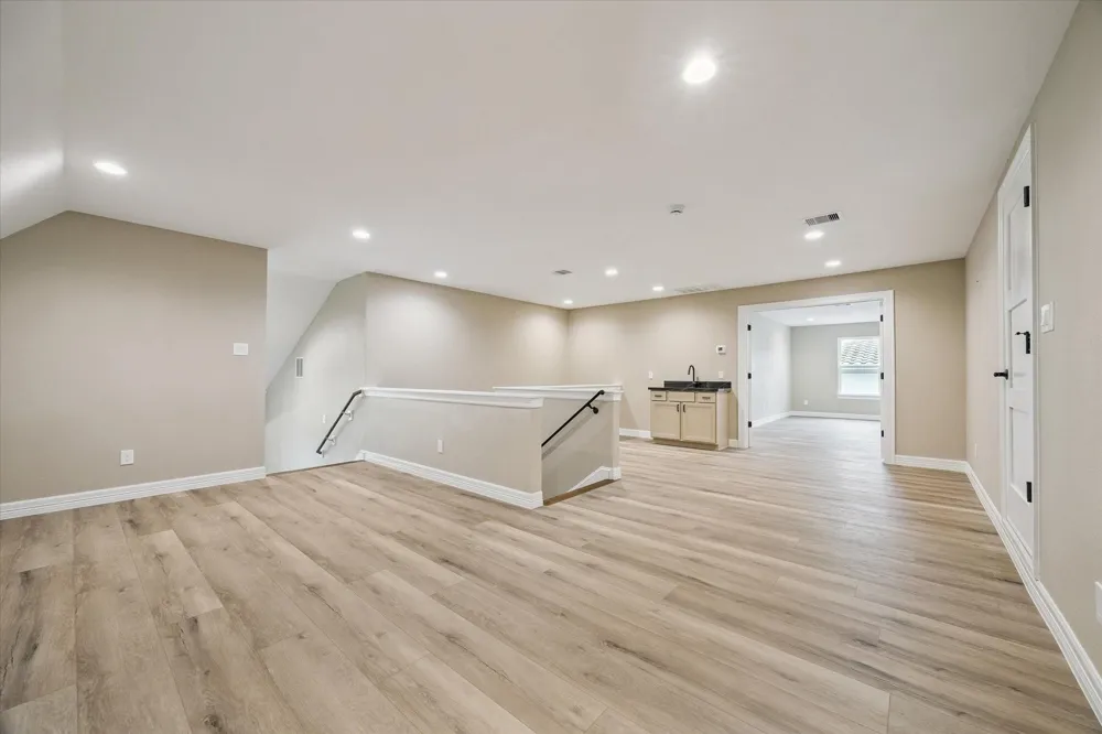 620 Appia Drive Kemah, TX 77565