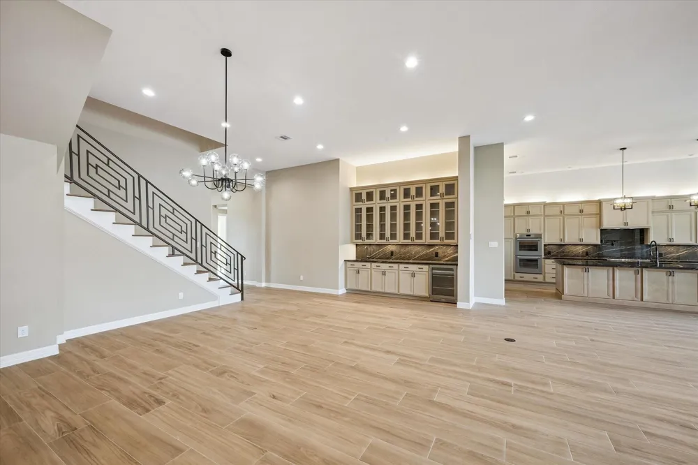 620 Appia Drive Kemah, TX 77565