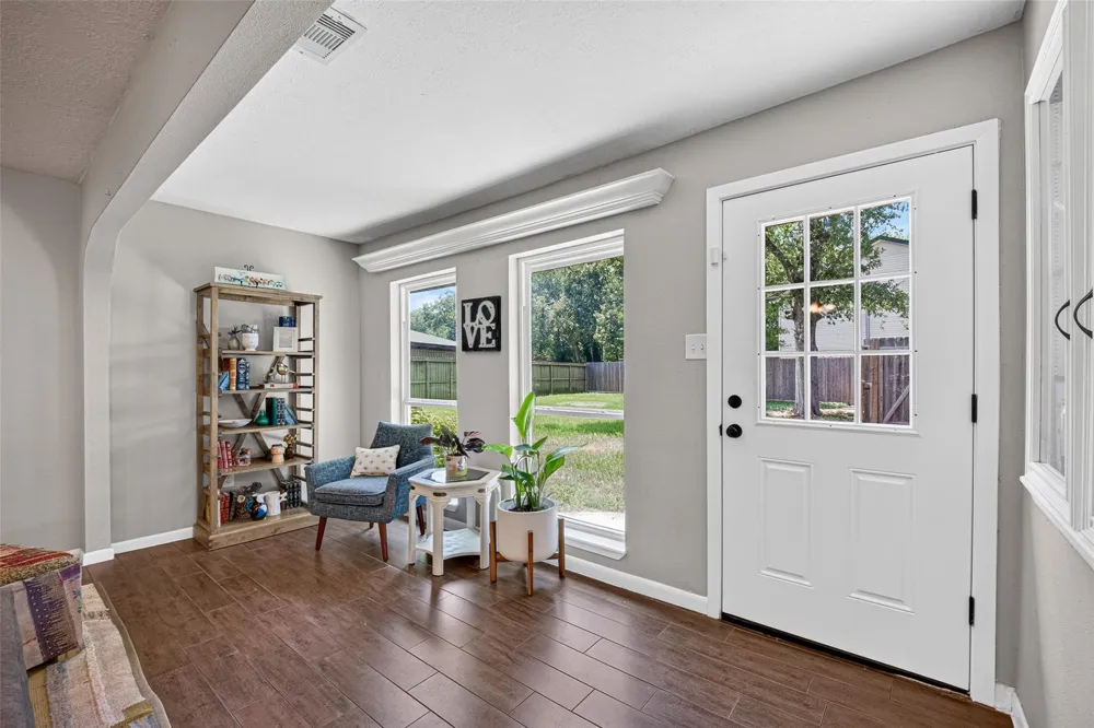 4114 Willow Hill Drive Seabrook, TX 77586