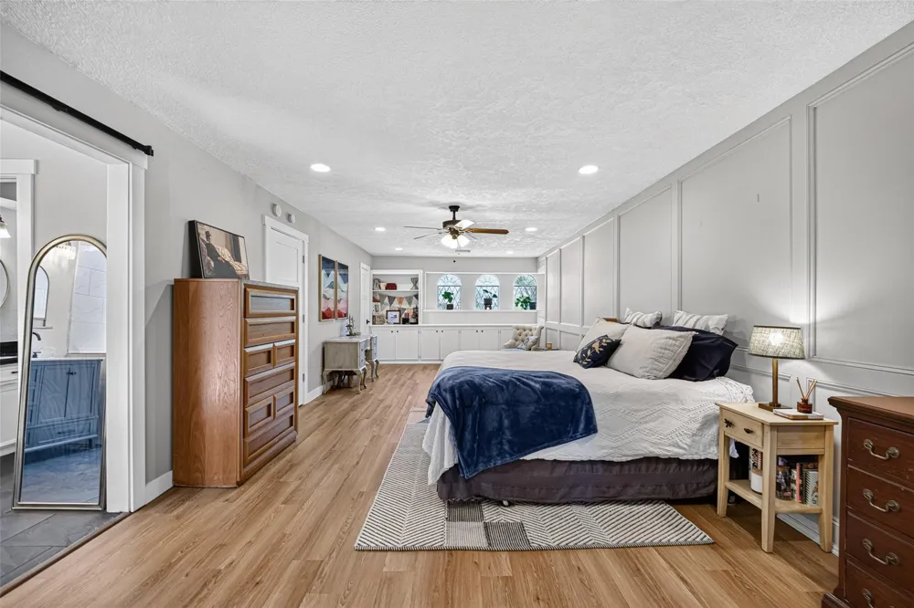 4114 Willow Hill Drive Seabrook, TX 77586