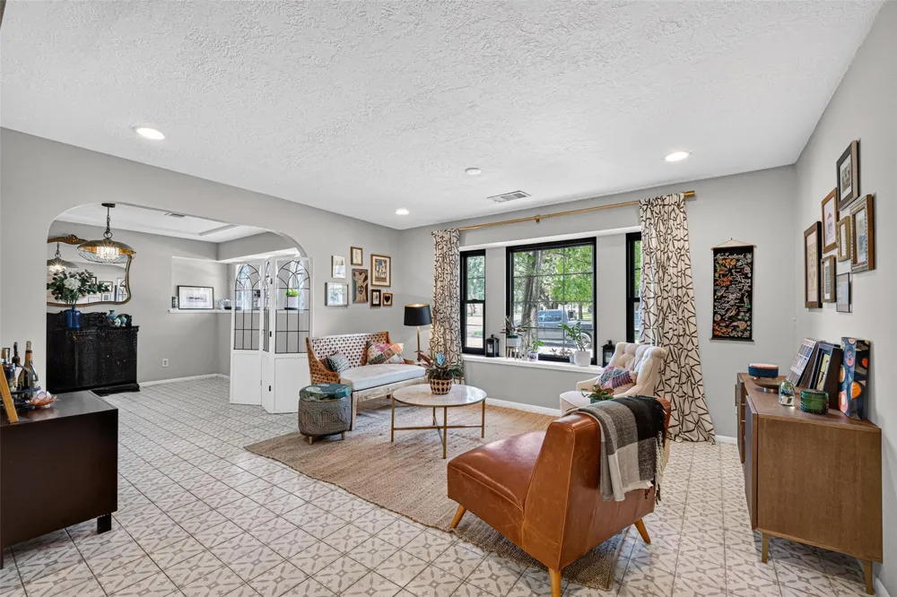 4114 Willow Hill Drive Seabrook, TX 77586