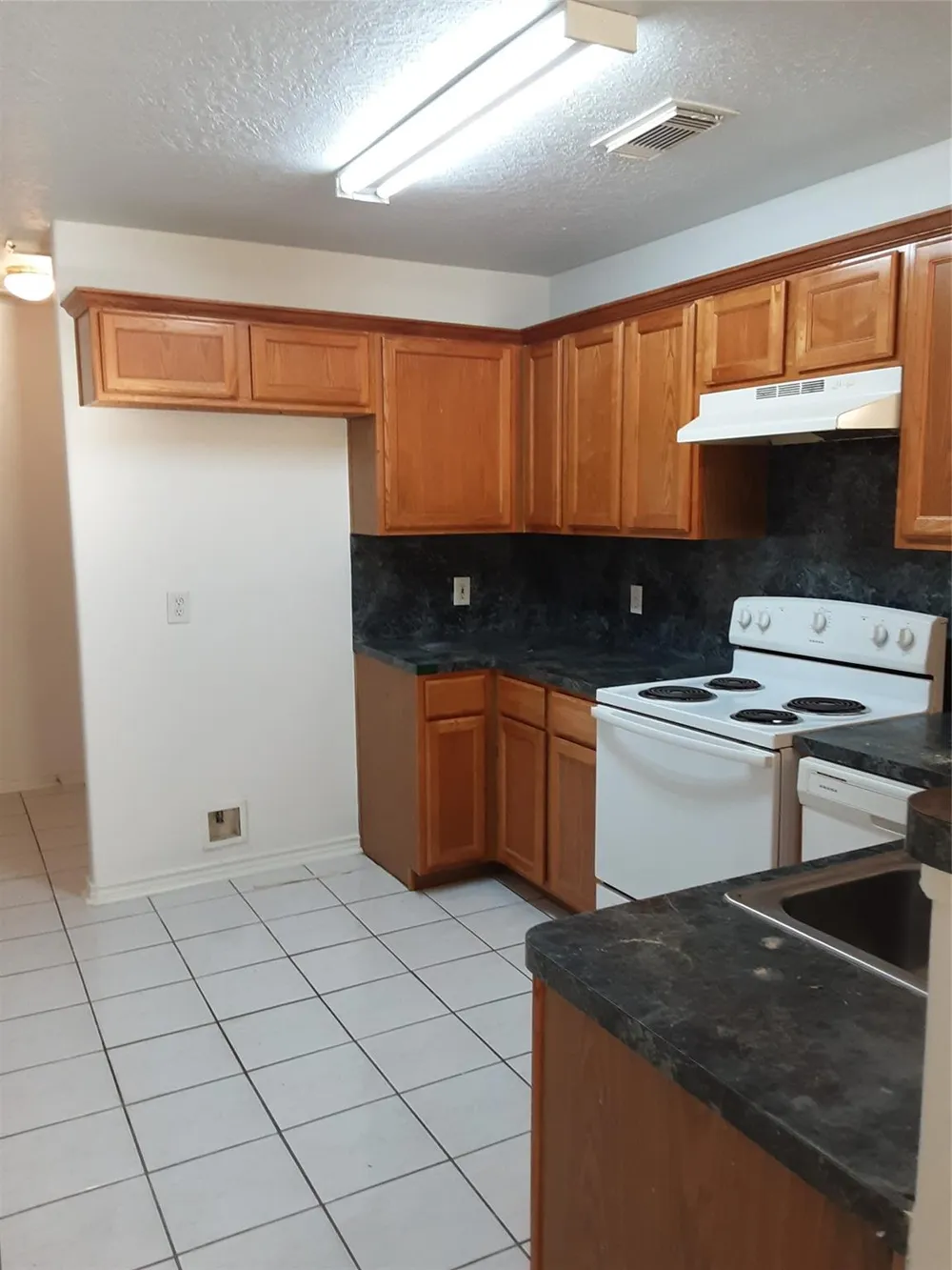 11827 Cape Hyannis Drive Houston, TX 77048