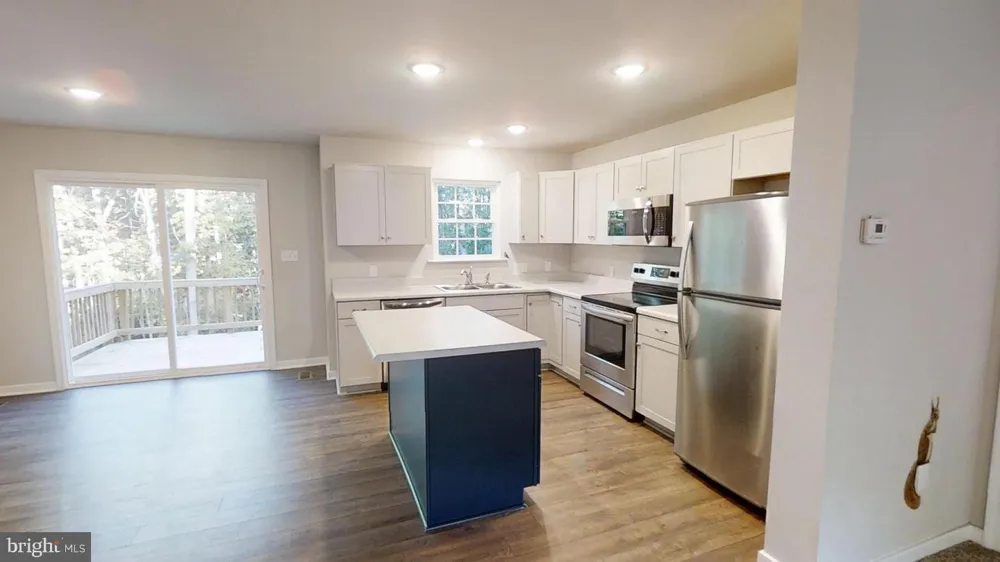 38 MARWOOD DR Palmyra, VA 22963
