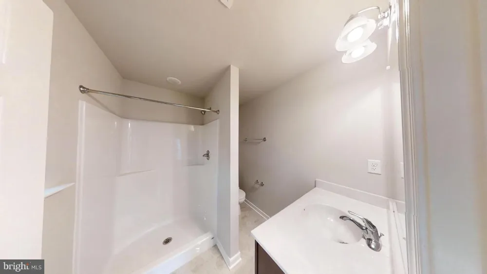38 MARWOOD DR Palmyra, VA 22963