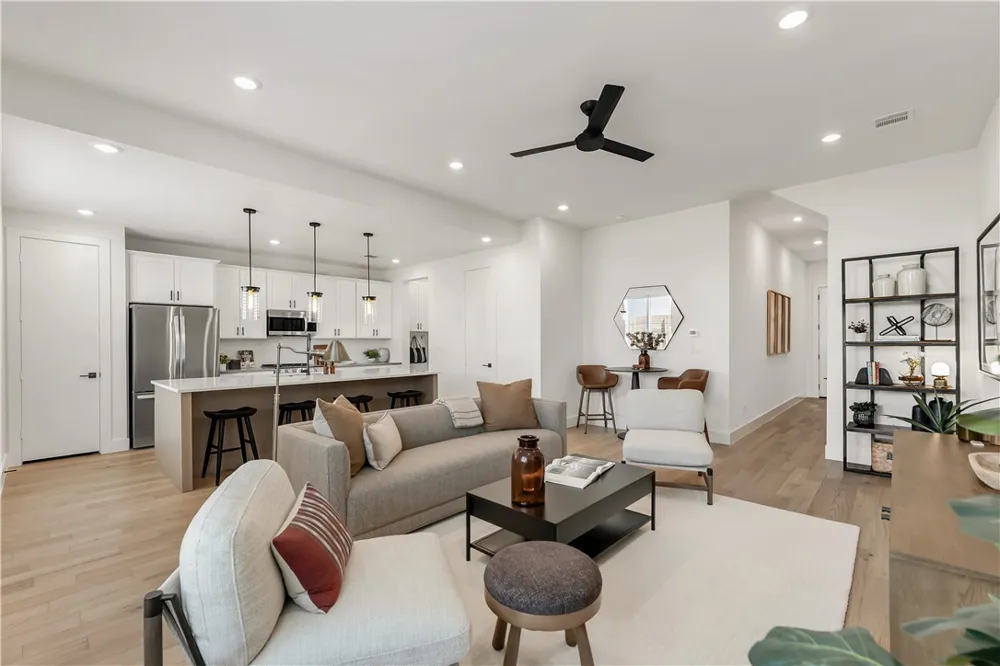 2914 Shepherd #1303 College Station, TX 77840