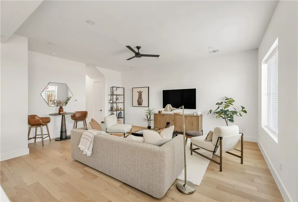 2914 Shepherd #1303 College Station, TX 77840