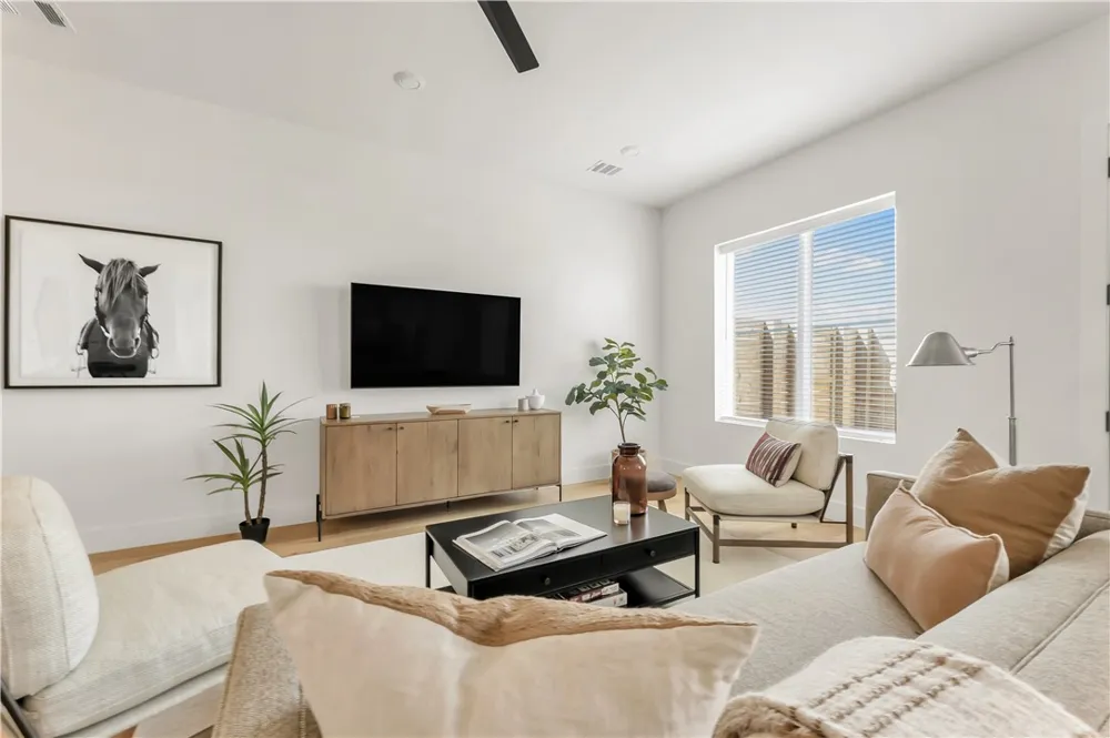 2914 Shepherd #1303 College Station, TX 77840
