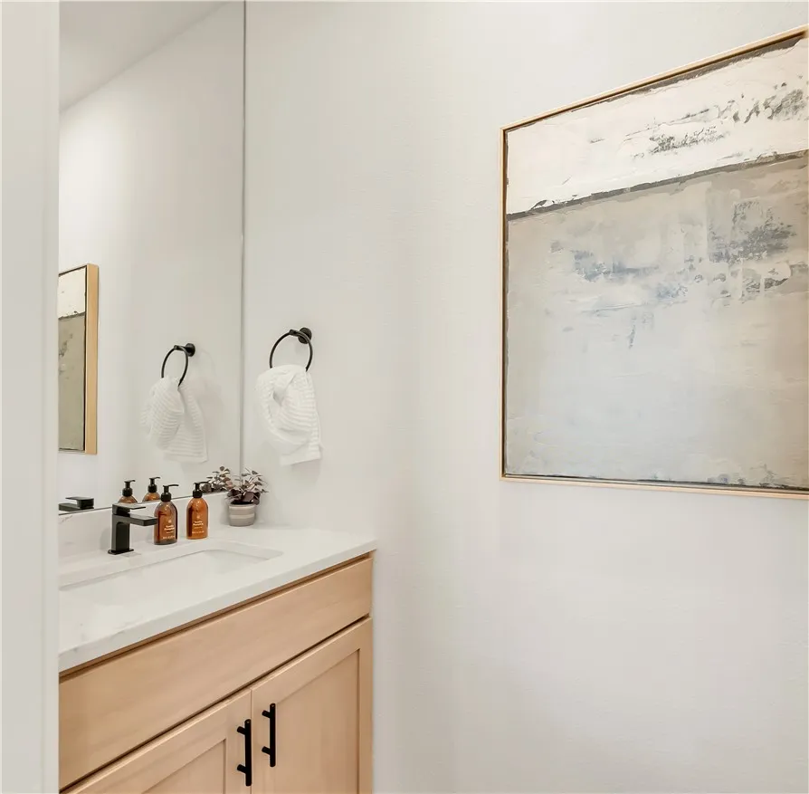 2914 Shepherd #1303 College Station, TX 77840